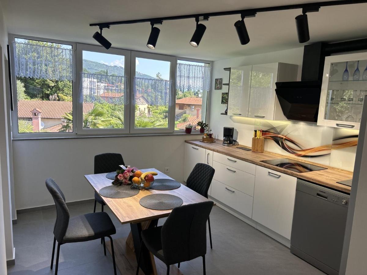 Apartment Toni Lovran Exteriér fotografie